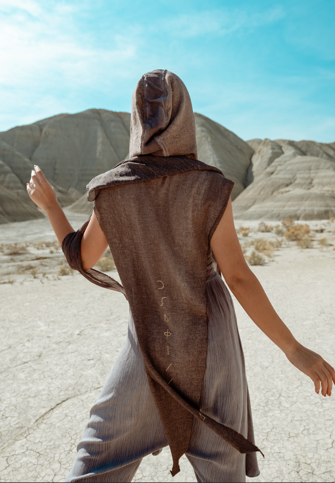 Armus Hood - Antik Gül