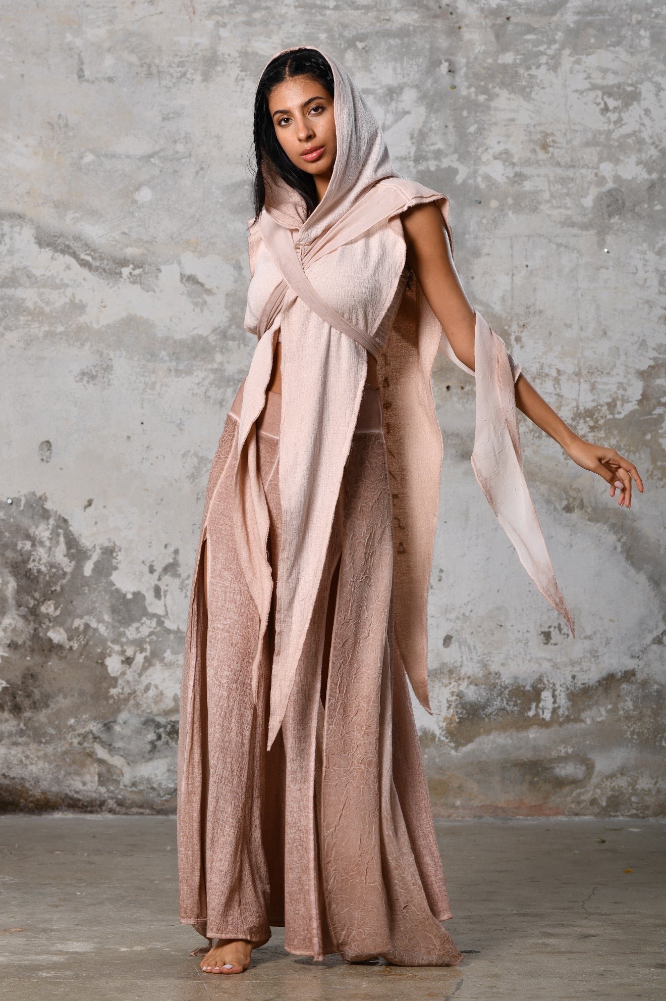Armus Hood - Pudra Pembe